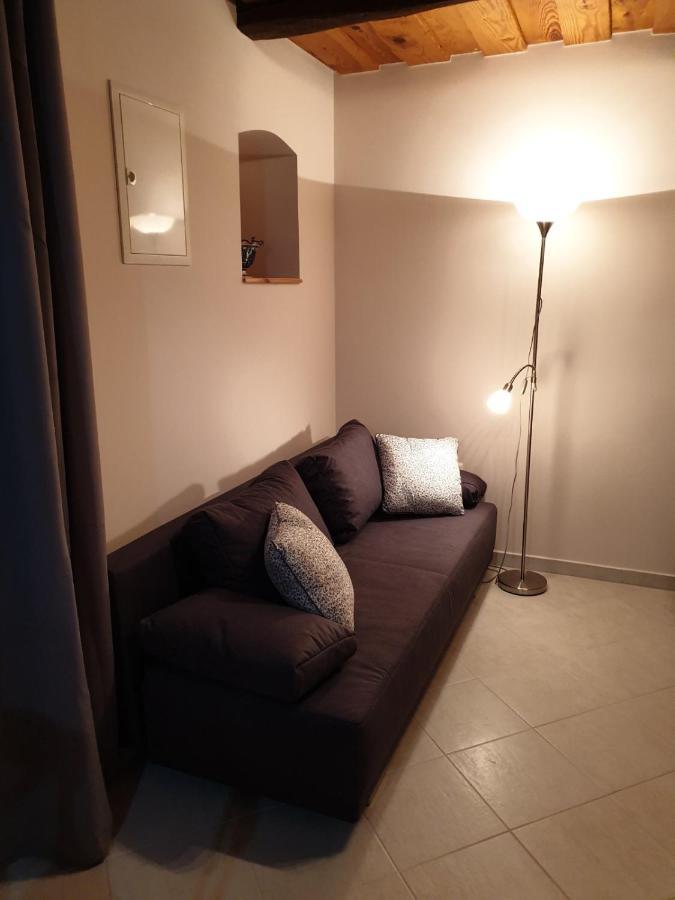 Kis Haz Apartman Zalacsany Ngoại thất bức ảnh